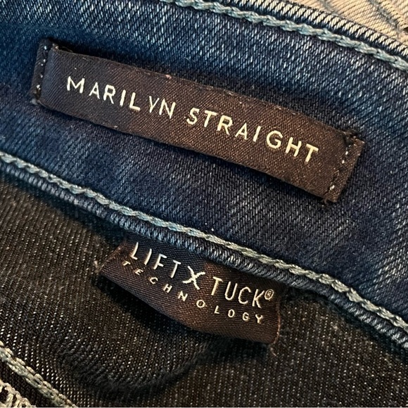 NYDJ Marilyn Straight Crop Jeans Stretch Denim Tencel Lift Tuck Light Wash SZ 14 - Picture 6 of 9